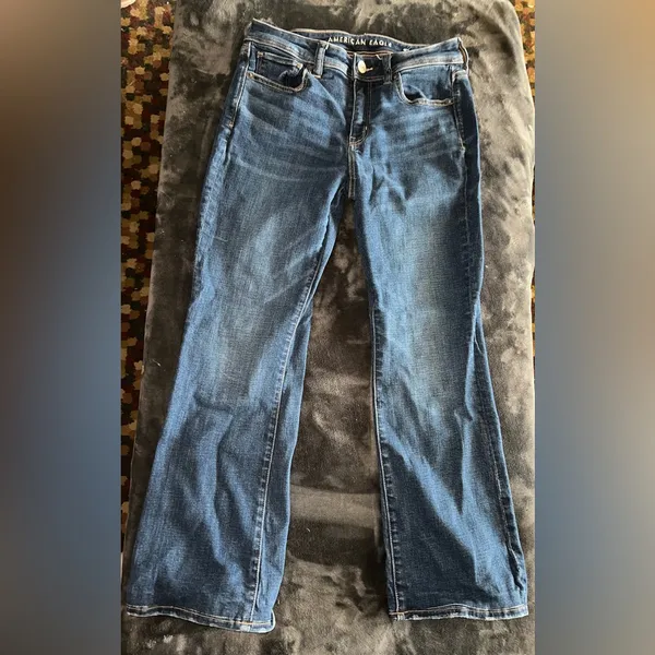 American Eagle Low-Rise Kick Bootcut Jean Size 8 Regular - Image 6