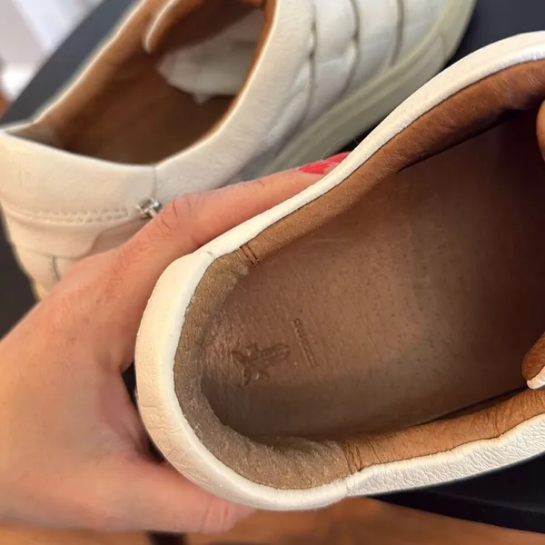 Frye Ivy Low Leather 3 Strap sneaker size 9 - Image 12