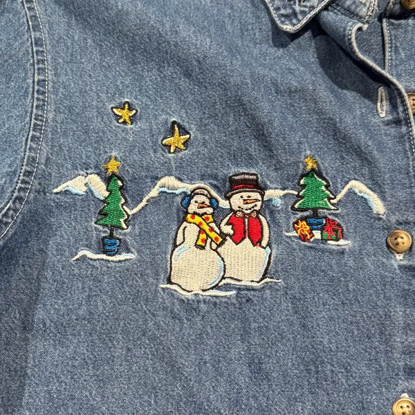 Vintage Basic Editions Holiday Top Denim Embroidered Festive 90s Button Medium Blue - Image 5
