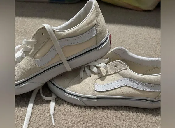 Vans SIZE 6 worn once! - Image 2