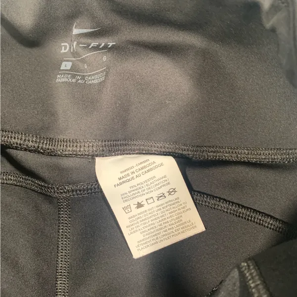 Nike dri-fit black leggings large - Image 6