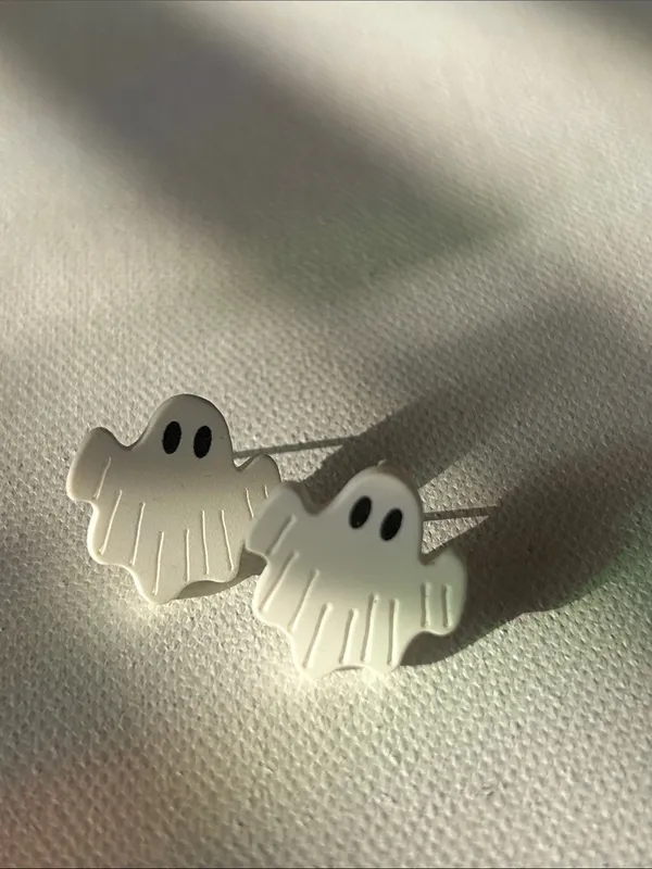 White Ghost Stud Earrings - Image 2