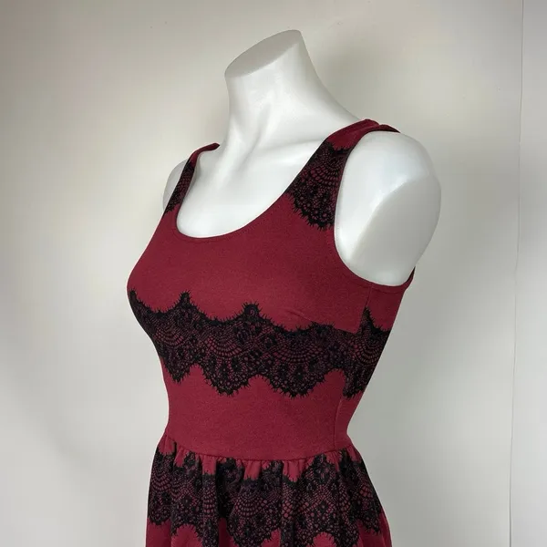 Soprano Red Maroon Black Lace Sleeveless Fit Flare Formal Cocktail Mini Dress - Image 4