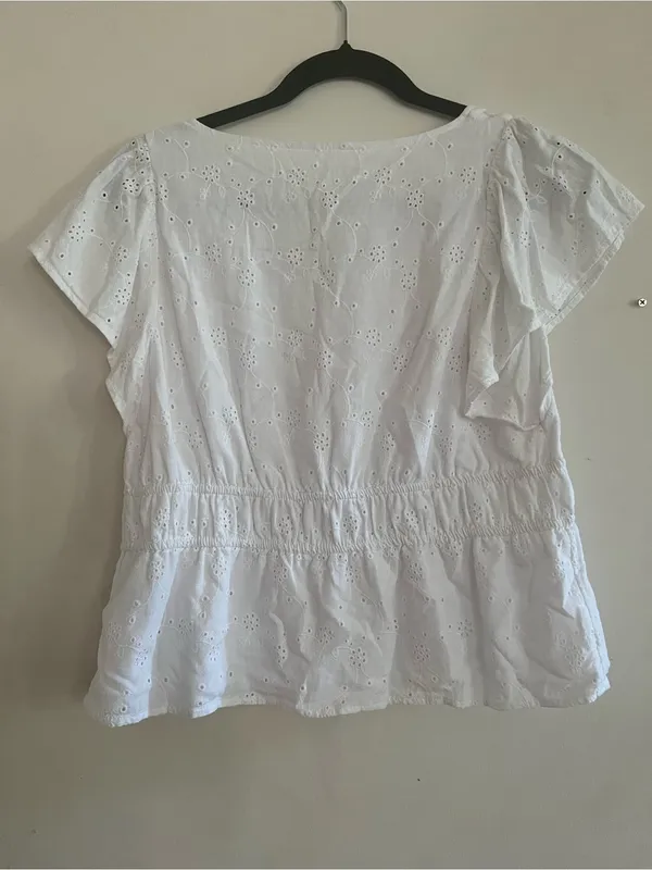 100% Cotton White Eyelet Button Up Peplum Top Medium Cottagecore Coastal - Image 4
