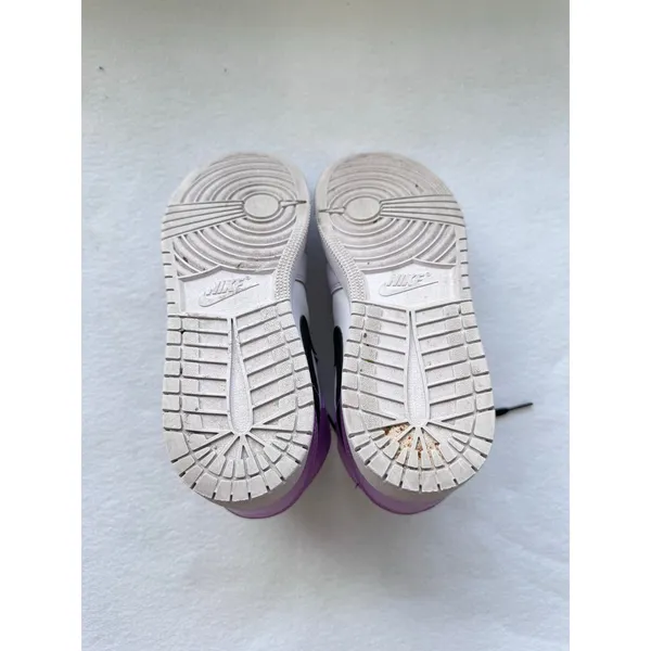 Nike Air Jordan 1 Mid GS Purple White Black Sneakers Youth 6.5Y Lavender Retro - Image 4