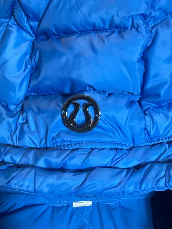Lululemon Fluffin' Awesome Goose Down Jacket Women's 8* Cornflower Blue Hooded - Image 10