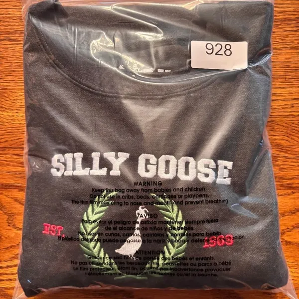Silly Goose University Sweatshirt Dark Grey Women's Size‎ L - Image 7