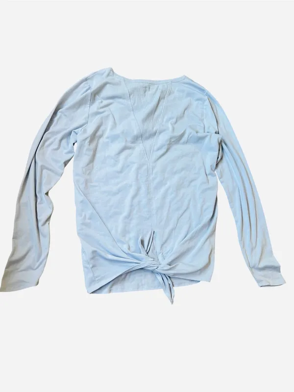 Athleta Light Blue Long-Sleeve Scoop Neck Top - Image 3
