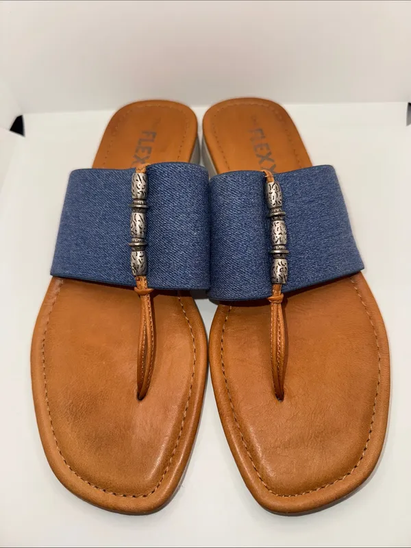 THE FLEXX Thong Sandals w Wide Strap Denim Blue Women’s 8 - Image 3