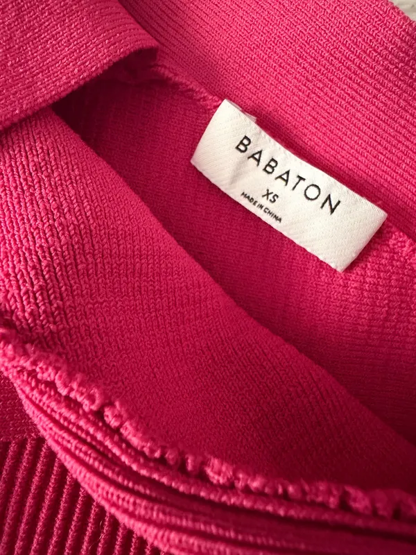 Aritzia Babaton Top - Image 4