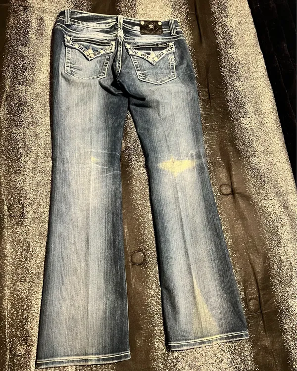 Womens 31x34 Miss Me Distressed JP5755B Embellished Boot Cut Jeans - Image 3