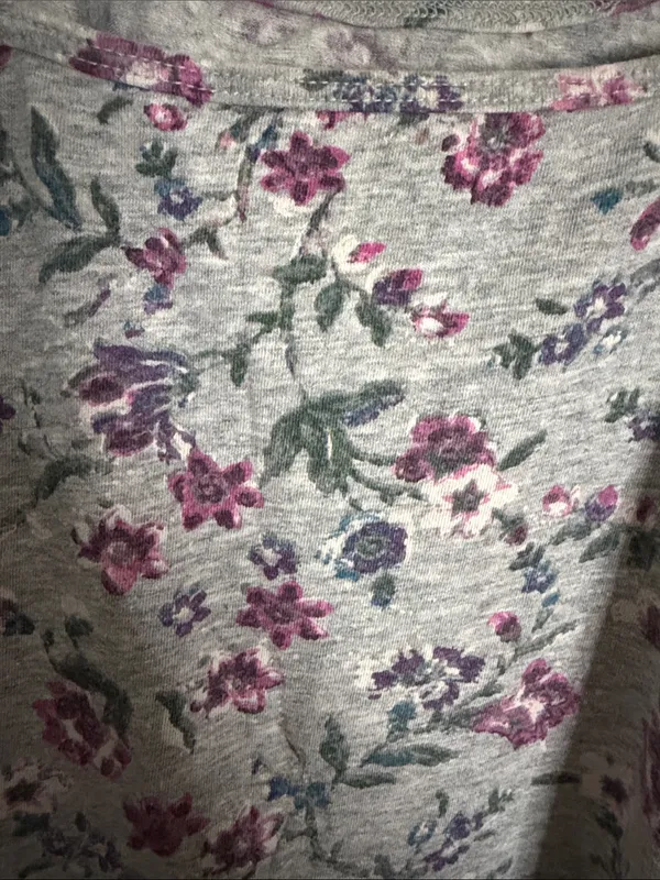 Aeropostale Grey Floral Spaghetti Strap Tank with Purple Flowers - Image 5