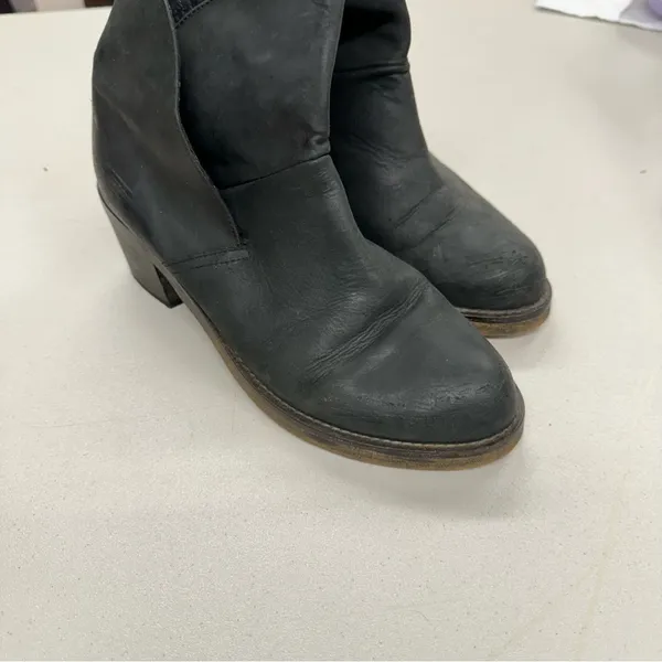 Free People Brooks Black Leather Distressed Ankle Boots Womens 38 Fall Boho - Image 3