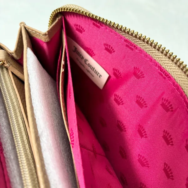 Juicy Couture Brown Wallet‎ with Pink Crown Embellishments NeW - Image 5