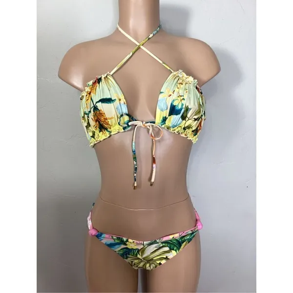 New. Pilyq/PQ oasis ruched reversible bikini. L-top/M-bottom. Retails $156 - Image 8