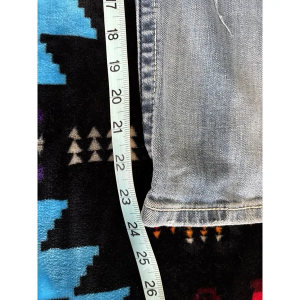 Miss‎ Me Boyfriend Capri Heavy Distress Jeans Embroidered/Gems Logo 25 Low Rise - Image 10
