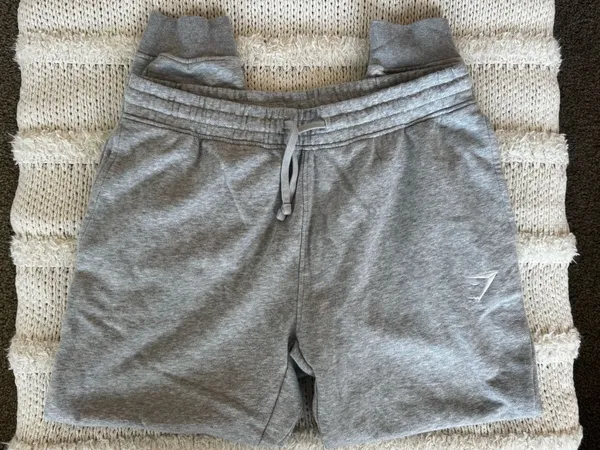 Gymshark Crest Joggers Light Grey Marl - Image 4