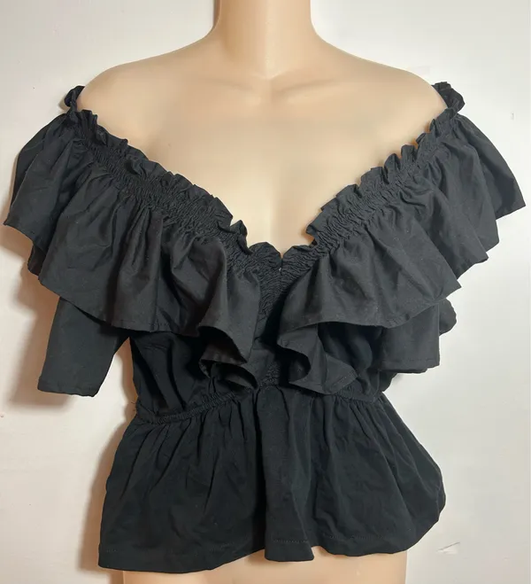 Entro Stylish women's top. Size L. $26. - Image 3