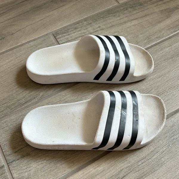 Adidas slides - Image 2