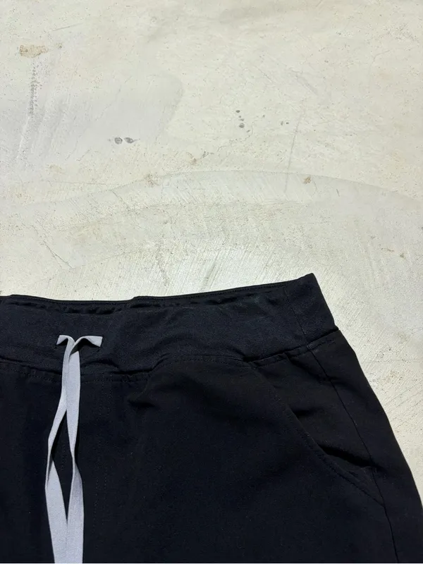 Figs Women's Black HW Zamora Jogger Pants with Drawstring L/P - Image 4