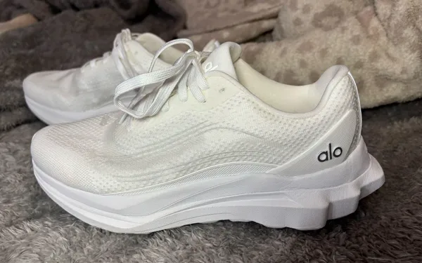 Alo Yoga Tennis Shoes - Image 2