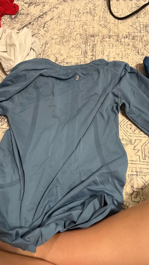 Lululemon Swiftly Long Sleeve - Image 3
