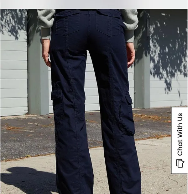 Brandy Melville Navy Cargo Pants - Image 3