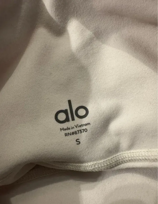 Alo Yoga Leggings - Image 2