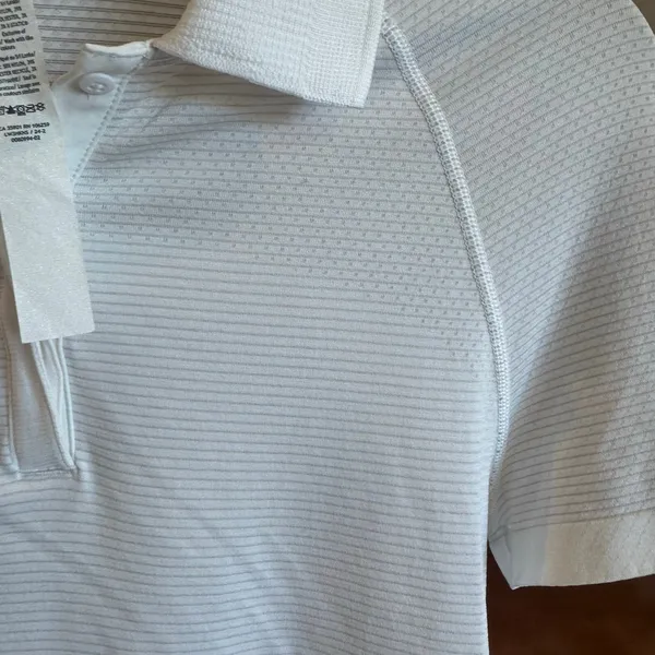 Lululemon Swiftly Tech Short Sleeve Polo Shirt White Size 8 - Image 4