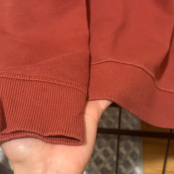 Reebok Red Sweater - Image 4
