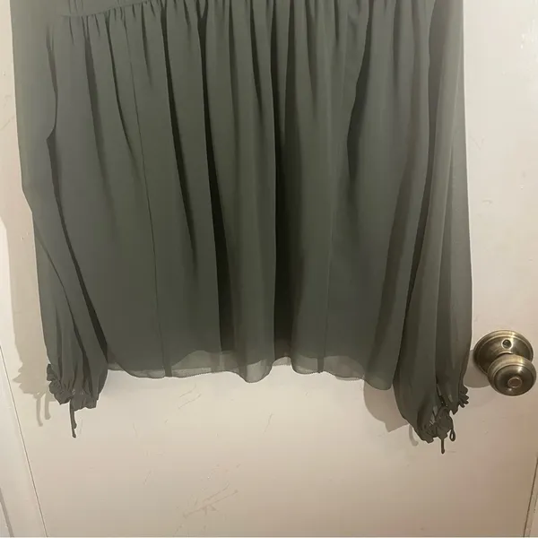 Wilfred Elegant Green Long Sleeve Women's Top - Image 11