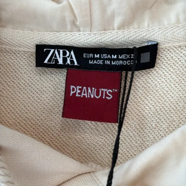 ZARA Peanuts Snoopy Cream Hoodie Sz M - Image 12