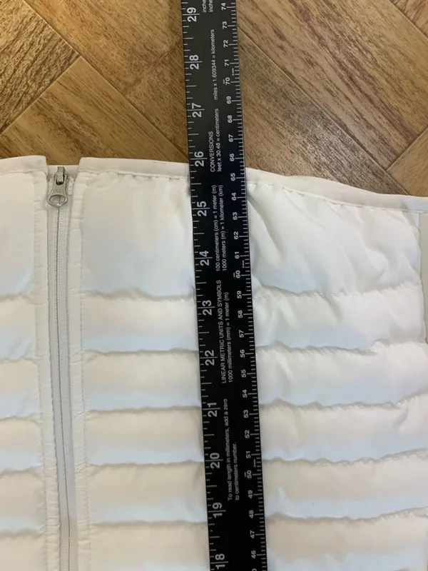 Nike AeroLoft Womens Golf Vest Large White Quilted Full Zip Lightweight - Image 14
