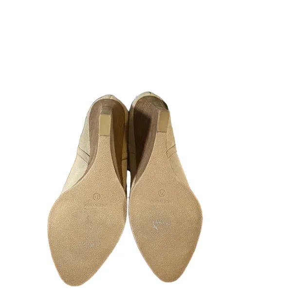 Crown Vintage Women’s Beige Suede Western Wedge Ankle Boots Size 7.5 - Image 4