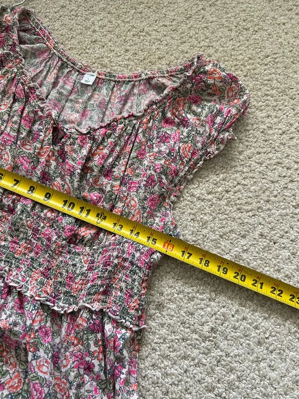 Old Navy floral maxi dress (L) - Image 9