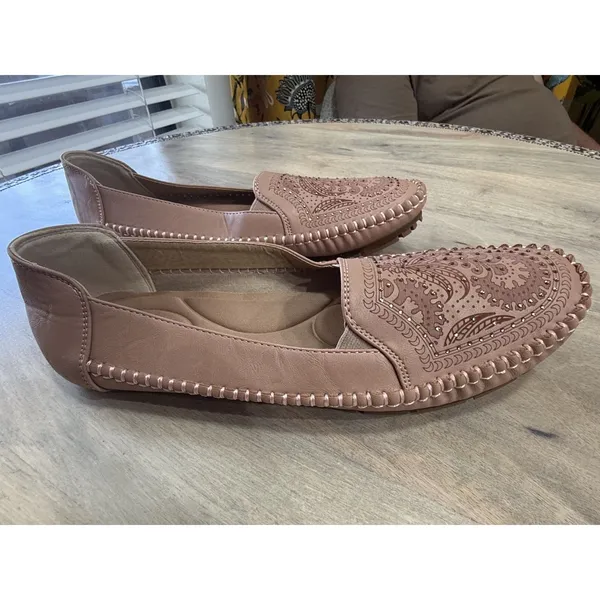 Women's Laser Cut Loafers Moccasins with Metallic Stud Accents –Size 42 US 10.5 - Image 8