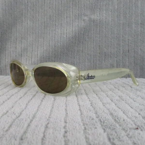 New Divine Eyewear Athena Pearl White / Amber Sunglasses - Image 2