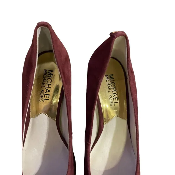Michael Kors Platform Heals Womens 6M Used Burgundy Suede Heels - Image 7