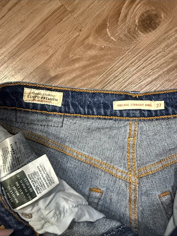 Levi’s Premium Ribcage Straight Ankle Jeans 27 My Honor Dark Wash $110 - Image 8