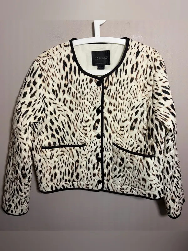 Sanctuary Quilted Jacket Animal Print NWT $129 - Image 2