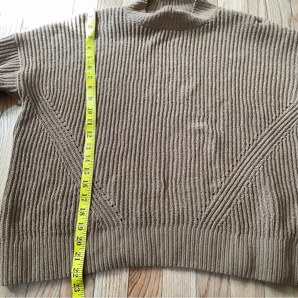 Abercrombie & Fitch Ribbed Mock Neck Knit Sweater Womens Small Brown Cropped - Image 5