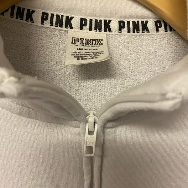 🛍️5/$25 VS PINK half-zip fleece size L - Image 3