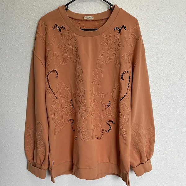 POL Women's Embroidered Design Faded Orange Brown Sweatshirt Size Large - Image 2