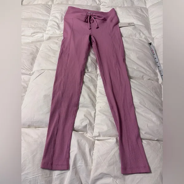 Year Of Ours Ribbed Football Leggings - NWT - Size M - Image 4