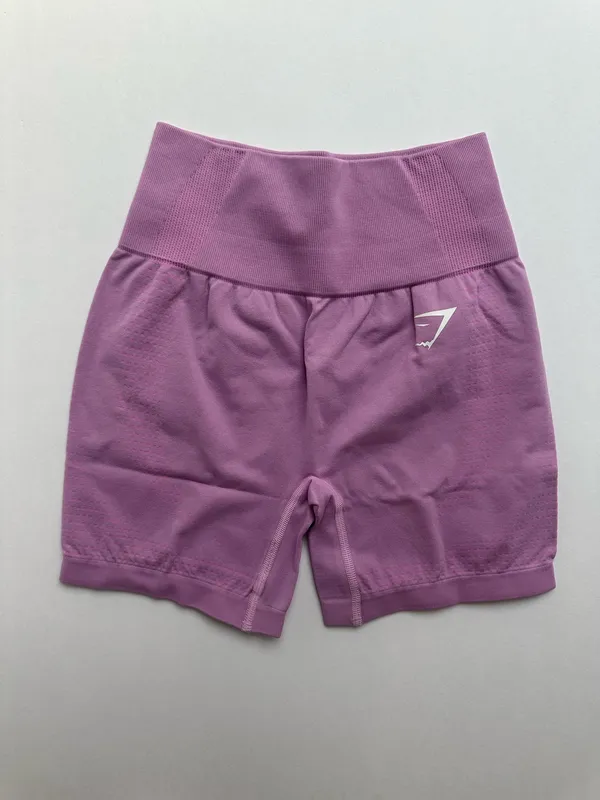 Gymshark Vital Seamless Shorts & Peek A Boo Sports Bra Set - Image 2