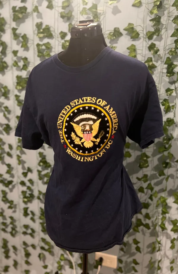 Gildan Navy Blue United States of America Washington D.C. tee - Image 2