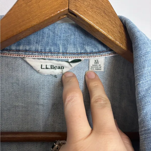 L.L. Bean Vintage Style Light Blue Denim Jean Jacket Size XL - Image 4
