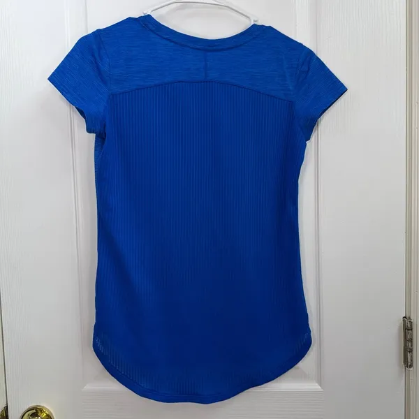 Under Armour blue Crewcut short‎ sleeve activewear athletic dri-fit shirt small - Image 5