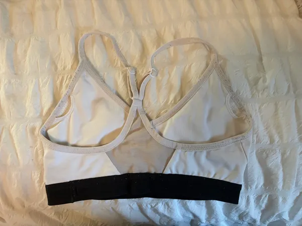 Nike Sports Bra Women’s - Image 2