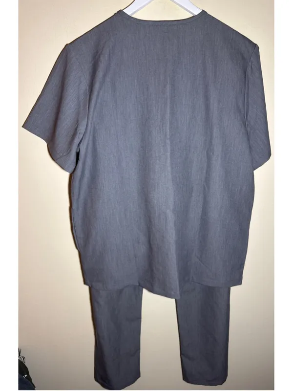 FIGS Scrub Set XL Grey with Teal Accents - Image 4
